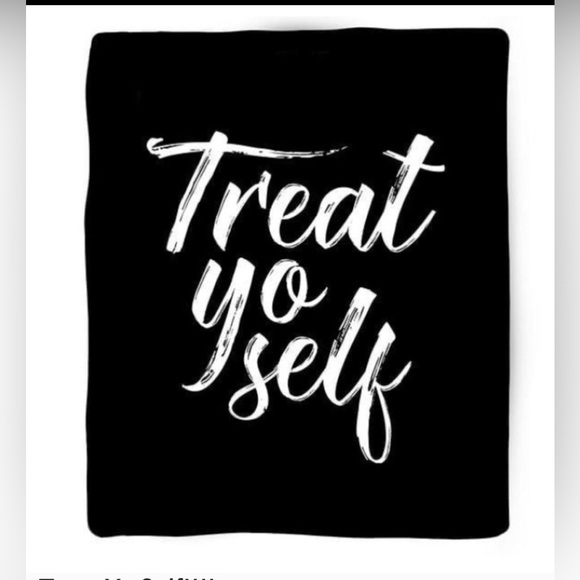 Free mini notebook with purchase - Picture 3 of 4